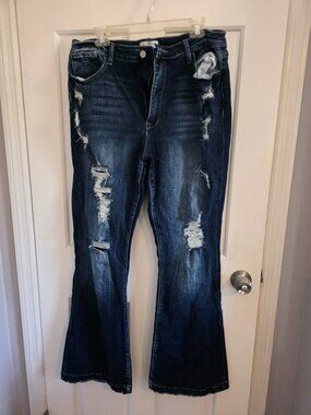 Womens Plus size 18W Denim Jeans Ripped Look Bailey Made